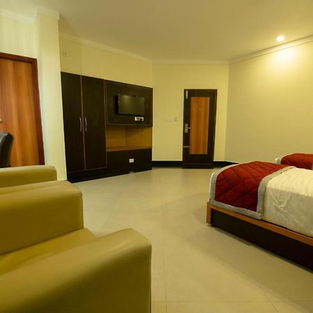 Comfy Luxury Hotel Bengaluru Kültér fotó