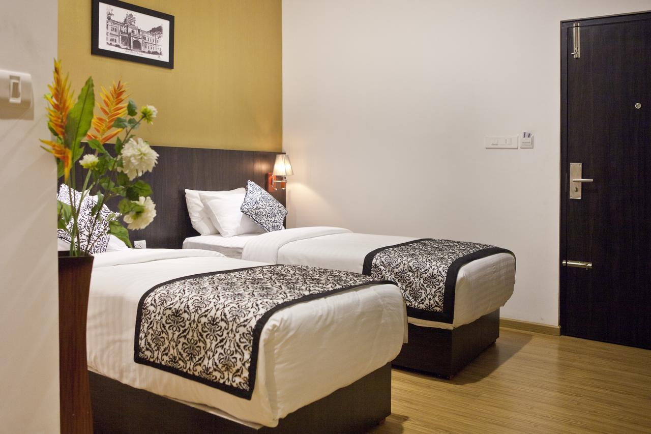 Comfy Luxury Hotel Bengaluru Kültér fotó