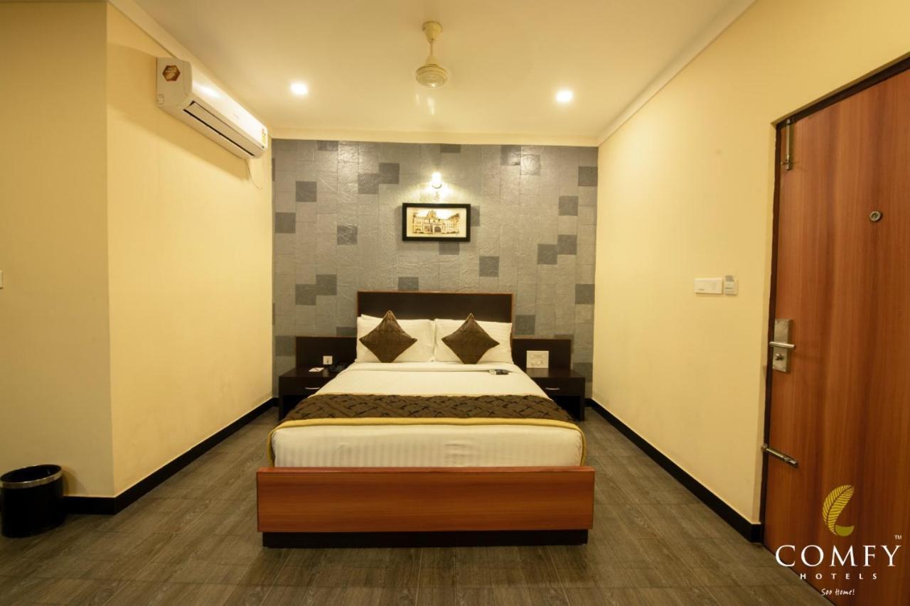 Comfy Luxury Hotel Bengaluru Kültér fotó