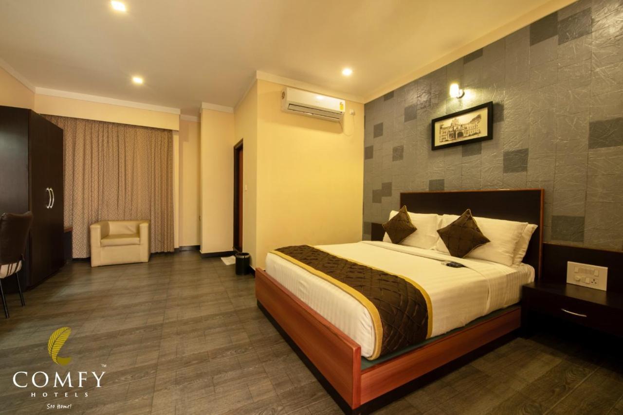 Comfy Luxury Hotel Bengaluru Kültér fotó